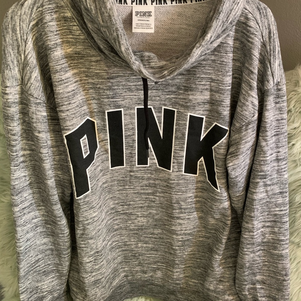 ☘️PINK Sweatshirt